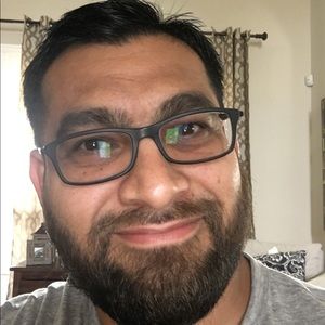 Meet your Posher, Vic